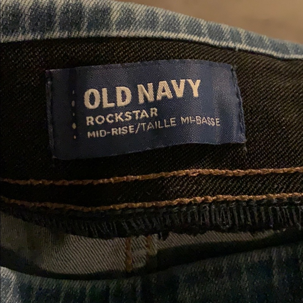 Old Navy Rockstar pull on leggings.